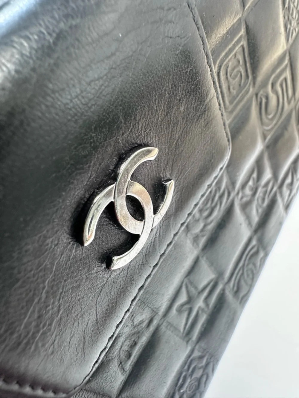 🖤Chanel Lucky Charms Black Leather Continental Wallet with COA